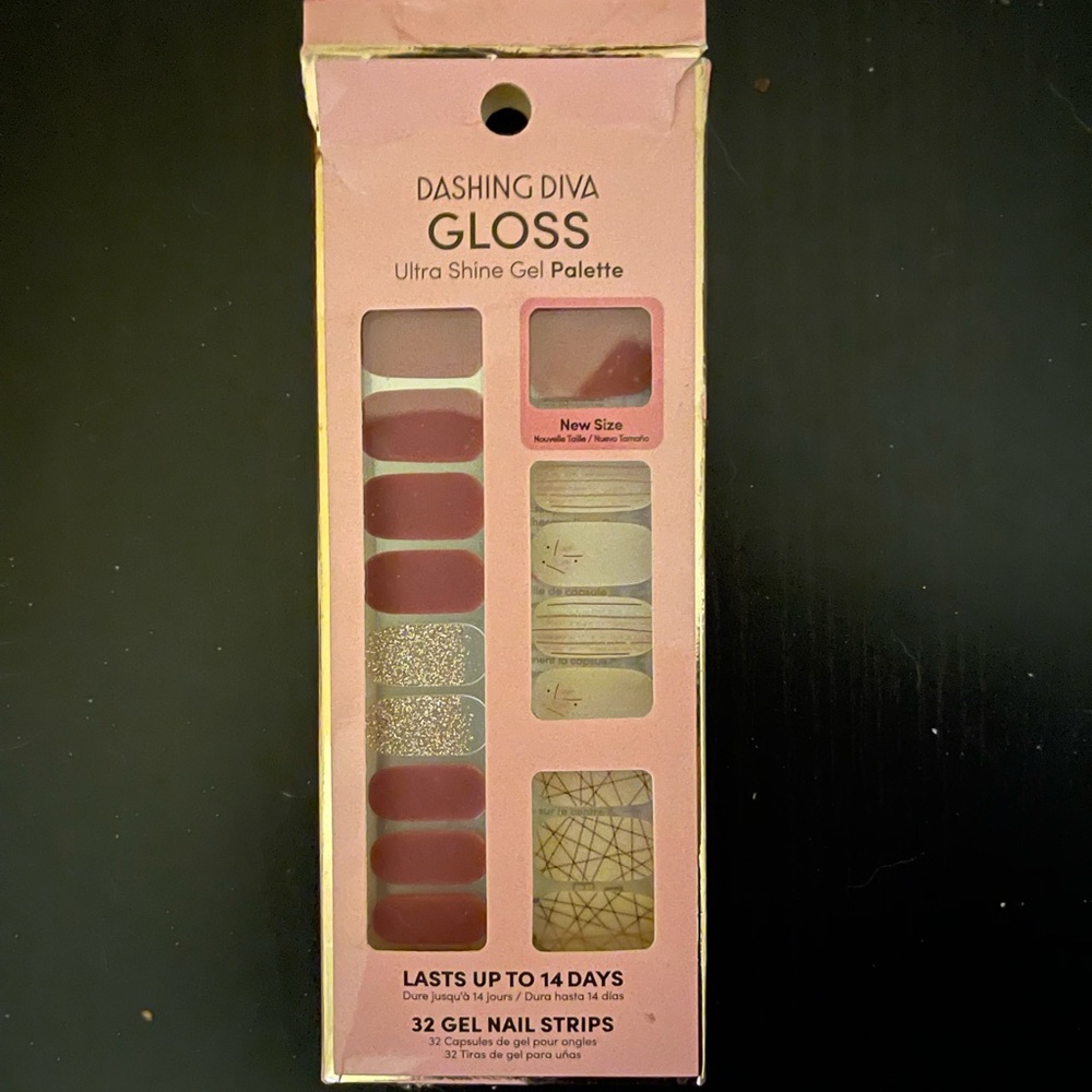 Gel nail strips